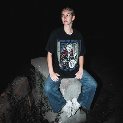 Vampire Retro Comic T-Shirt Ghost Hunt -     