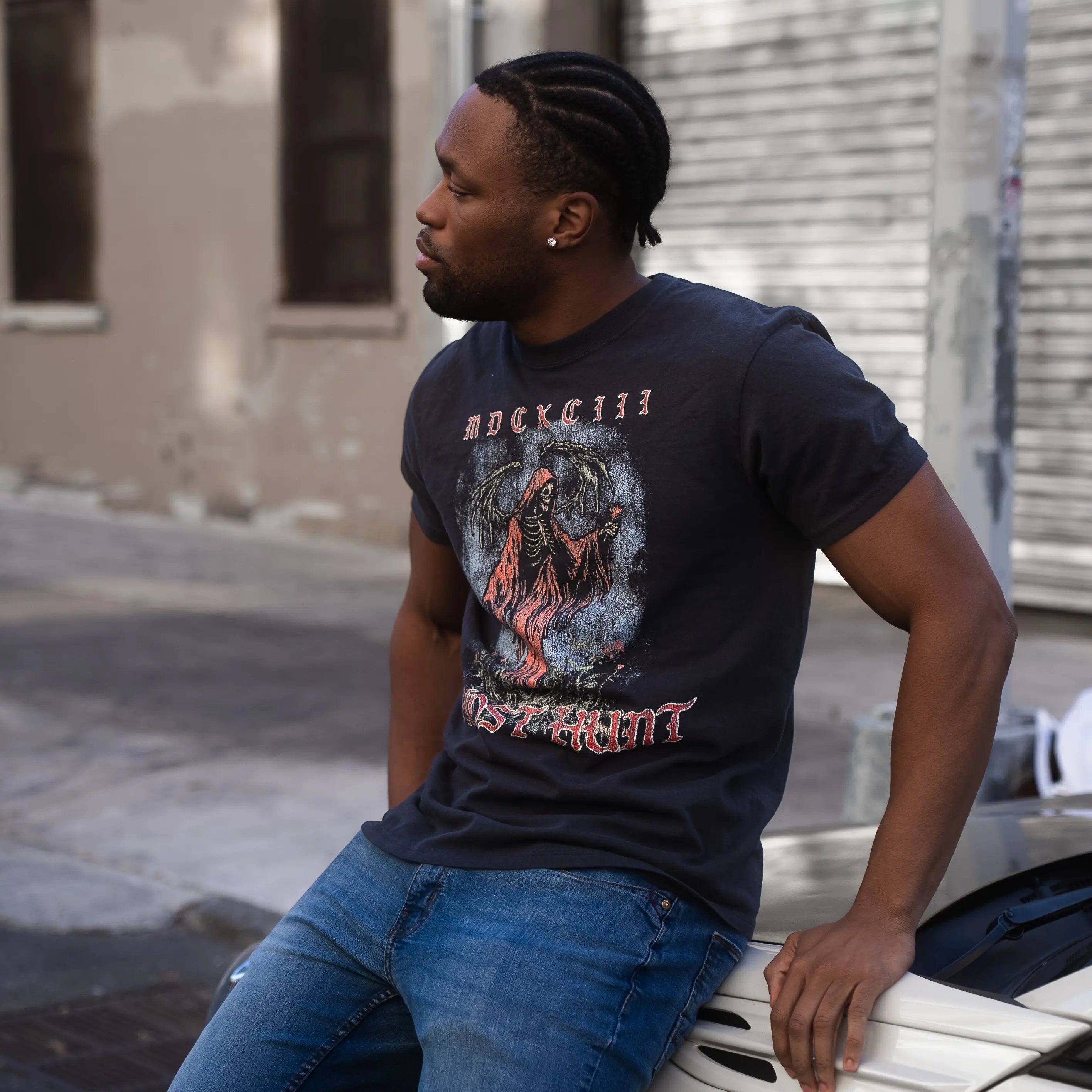 Shade's Garden Vintage Tee Ghost Hunt -     